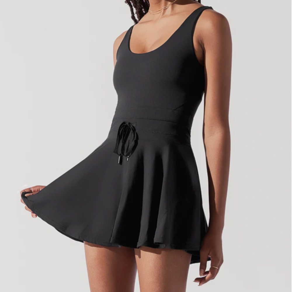 Popflex Black dress medium size !!!